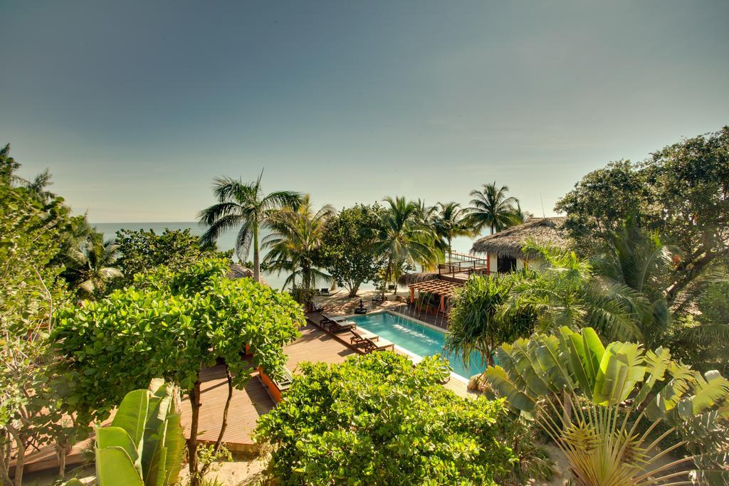 Robert'S Grove Beach Resort Placencia Экстерьер фото